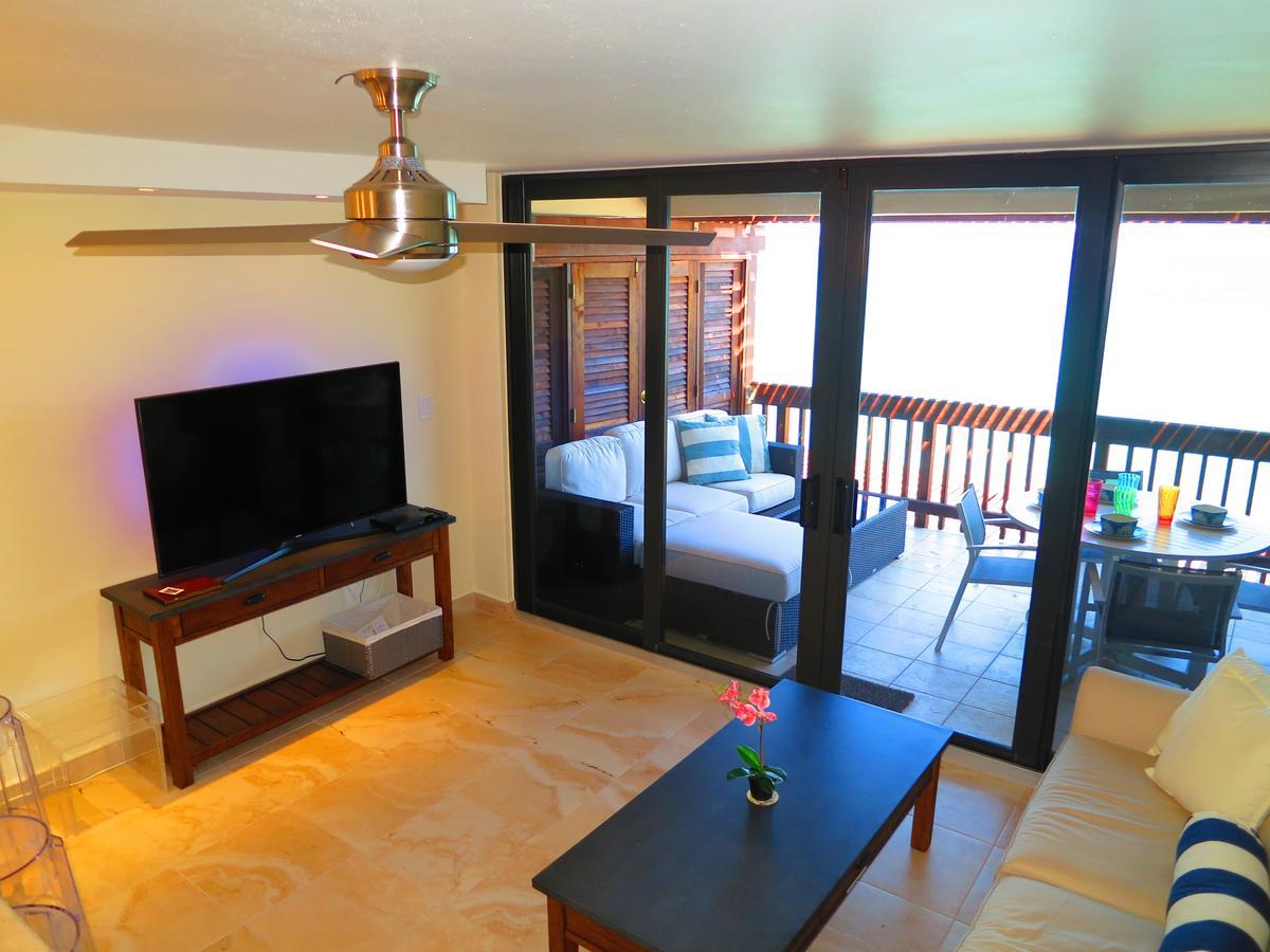 2Br Luxury Beachfront Duplex Villa On Sapphire Beach III East End  Exterior foto